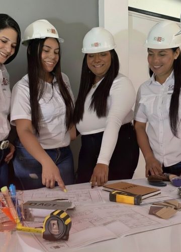 f9b7c767-b119-496f-ae5f-214e3e6e3b33